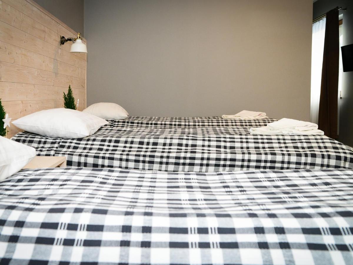Zlote Gory - Czarna Gora Bed & Breakfast Sienna  Eksteriør bilde