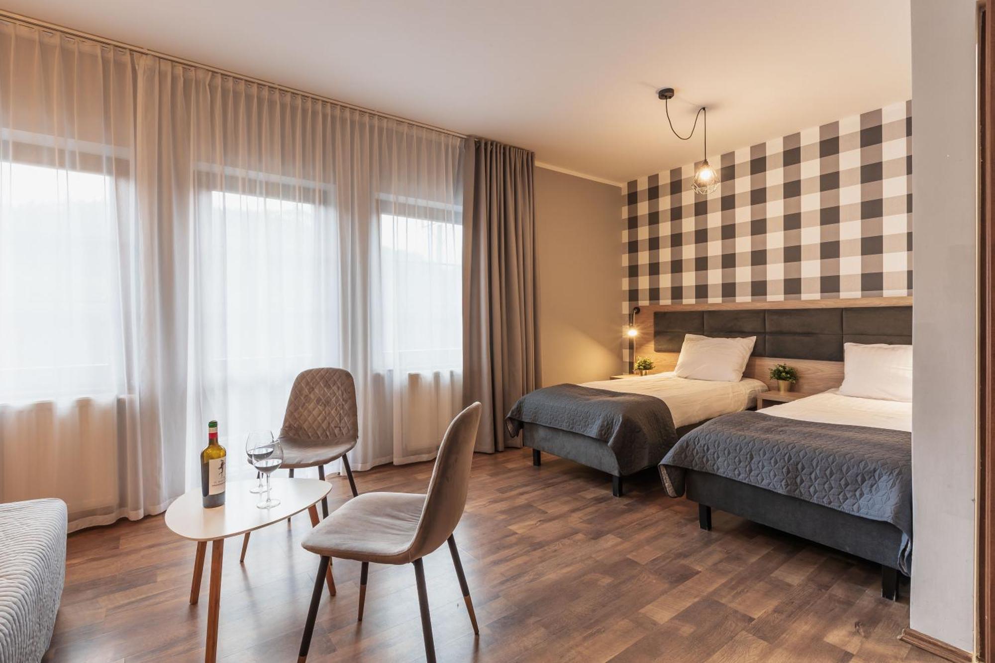 Zlote Gory - Czarna Gora Bed & Breakfast Sienna  Eksteriør bilde