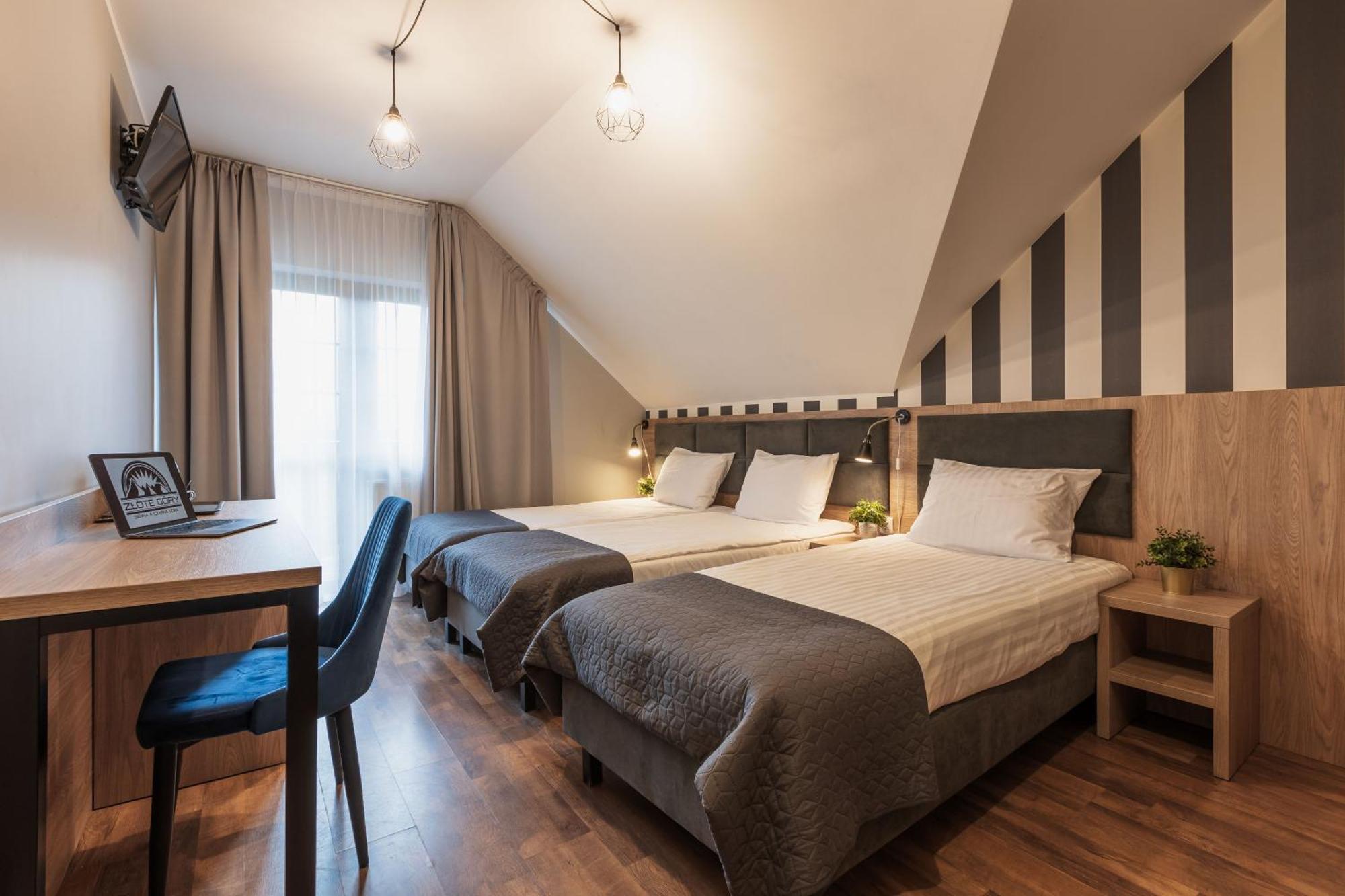 Zlote Gory - Czarna Gora Bed & Breakfast Sienna  Eksteriør bilde